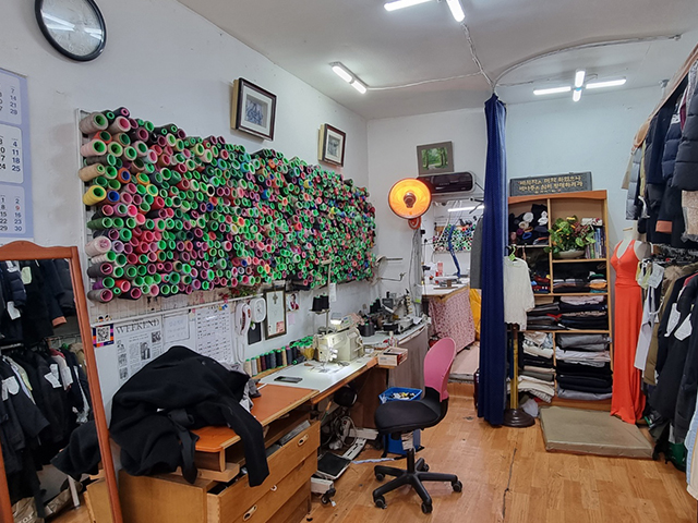 20251230142745_hOoW7acd.jpg_carousel_광진구옷수선_광진구옷수선,김성중명품리폼하우스,명품수선,명품옷수선,옷수선,옷리폼,의류리폼,모피수선,자양동옷수선,광진구명품옷수선,자양동명품옷수선,광진구,자양동,송파구,강동구